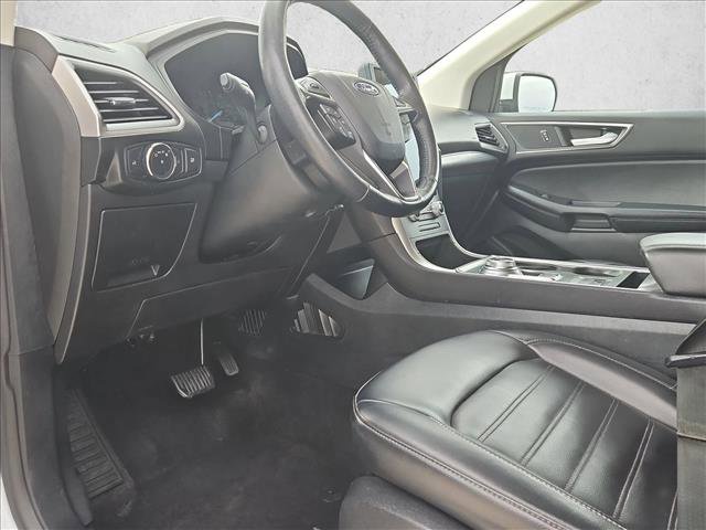 Used 2022 Ford Edge SEL image 10