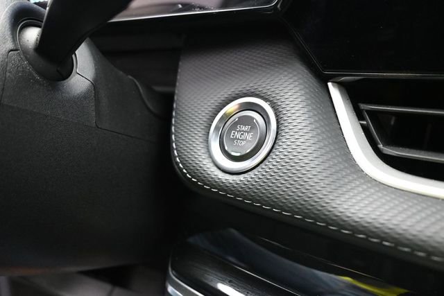 Used 2025 Chevrolet Equinox LT FWD image 20