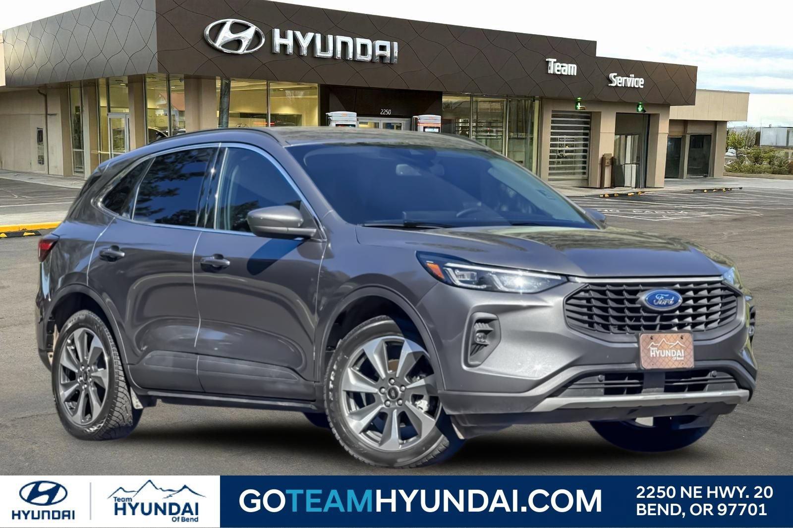 Used 2025 Ford Escape Platinum