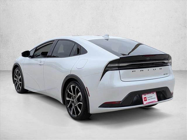 Used 2025 Toyota Prius Plug-In Hybrid image 8