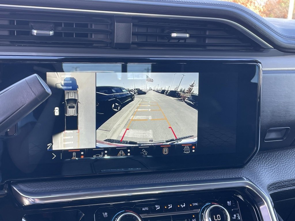 Used 2024 GMC Sierra 2500 Denali w/ Technology Package image 15