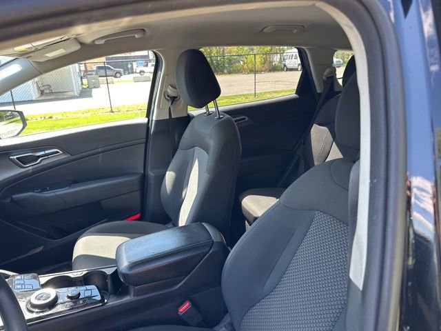 Certified 2023 Kia Sportage LX AWD/4WD image 8