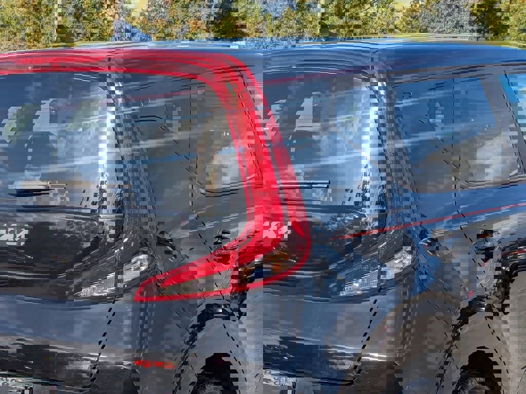 Used 2022 Kia Soul GT-Line image 7