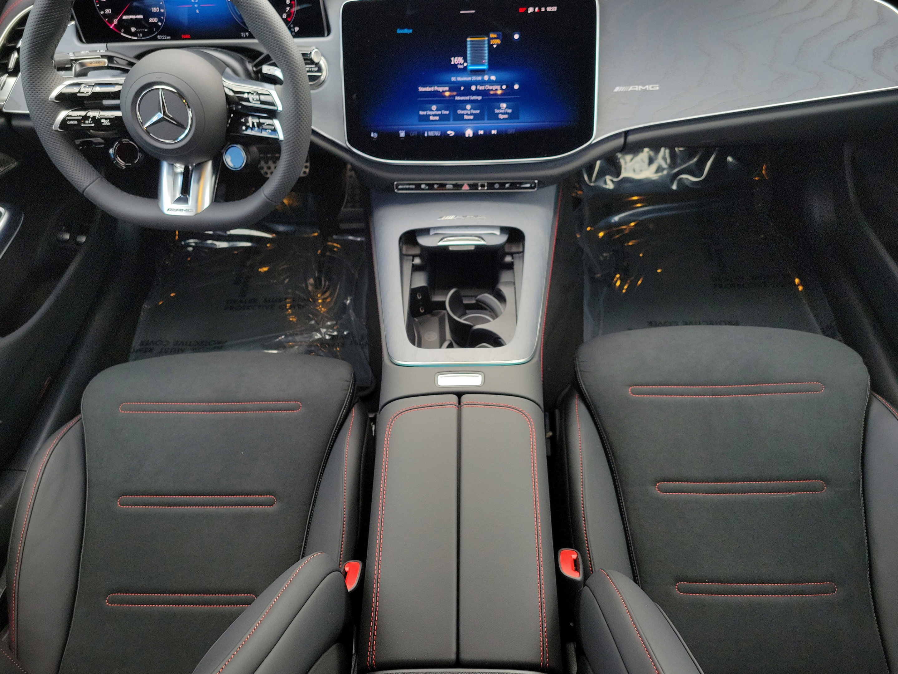 Certified 2026 Mercedes-Benz E 53 AMG e 4MATIC Sedan image 4
