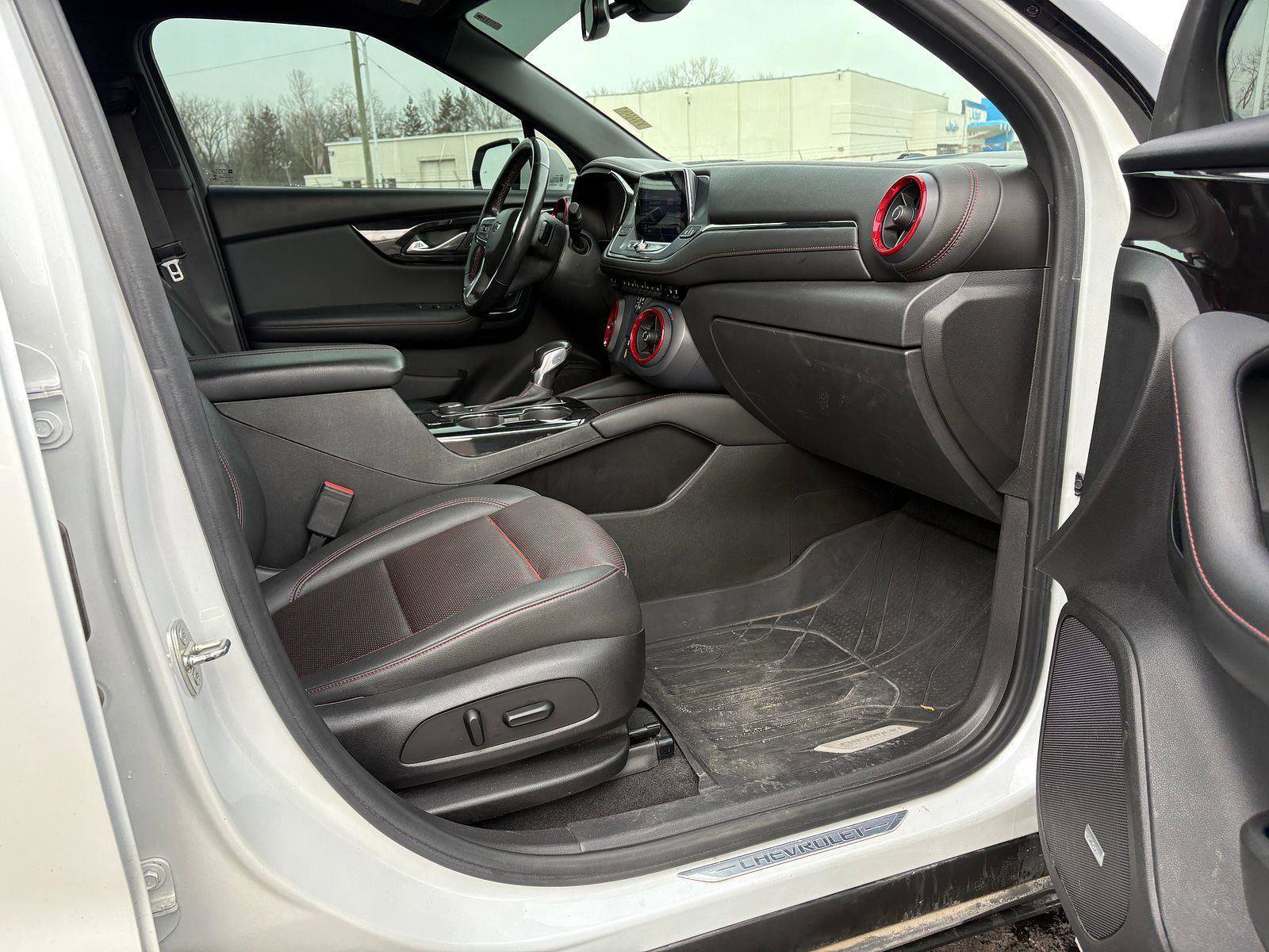 Used 2021 Chevrolet Blazer RS w/ Enhanced Convenience Package image 10