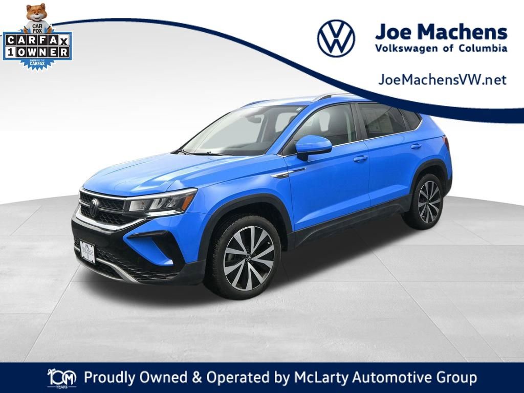 Used 2023 Volkswagen Taos SE image 1