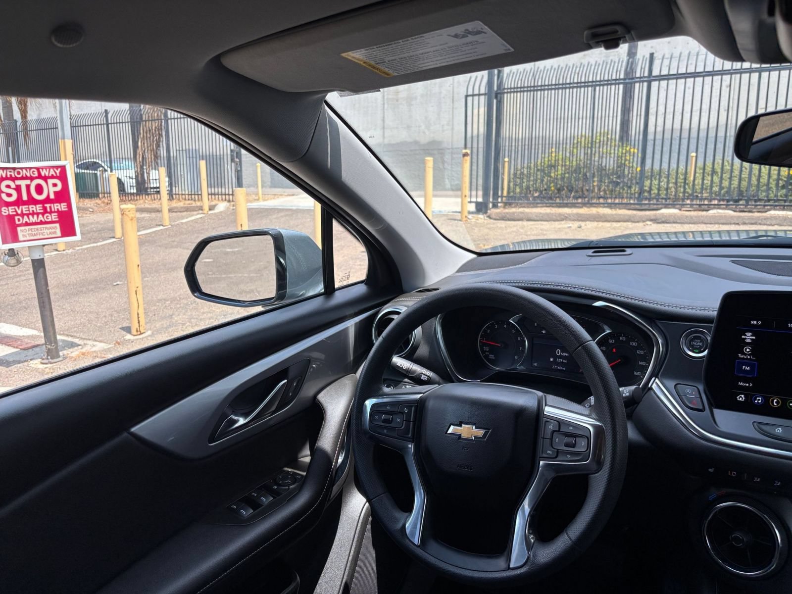 Used 2025 Chevrolet Blazer LT FWD image 30
