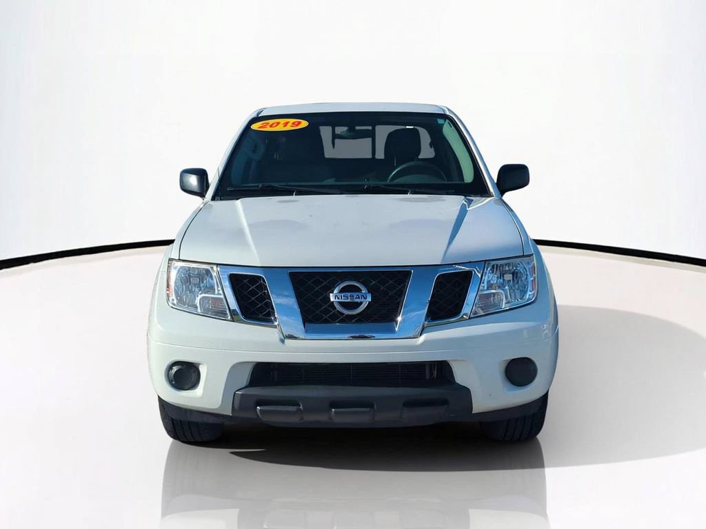 Used 2019 Nissan Frontier SV RWD image 3