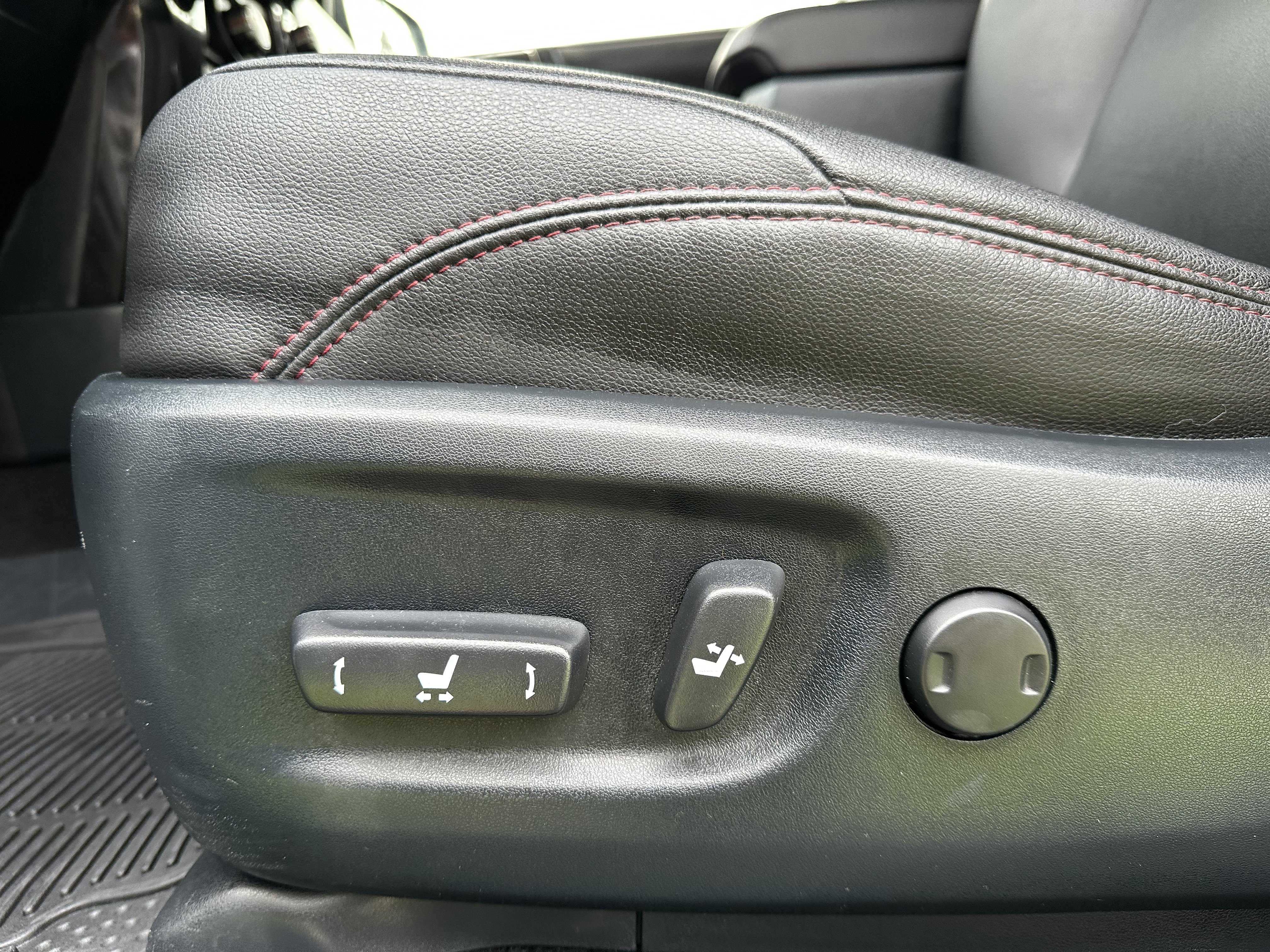 Used 2023 Toyota 4Runner TRD Off-Road Premium image 19