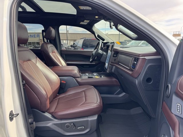 Used 2023 Ford Expedition Max Limited image 38