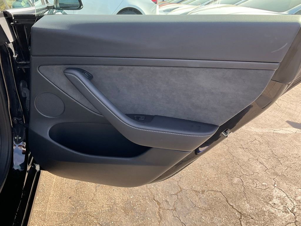 Used 2023 Tesla Model 3 Standard Range RWD image 57