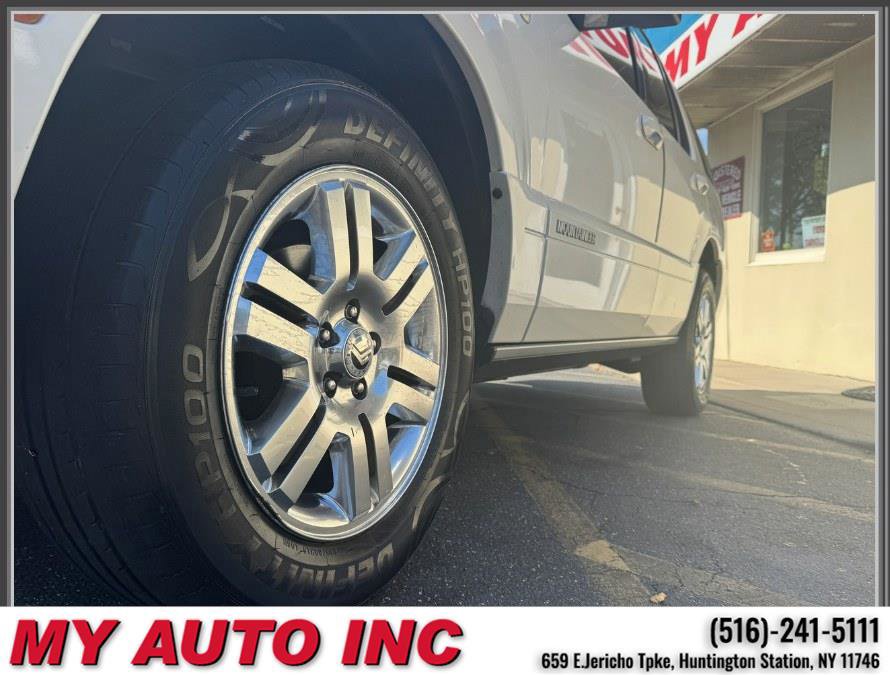 Used 2010 Mercury Mountaineer Premier image 10