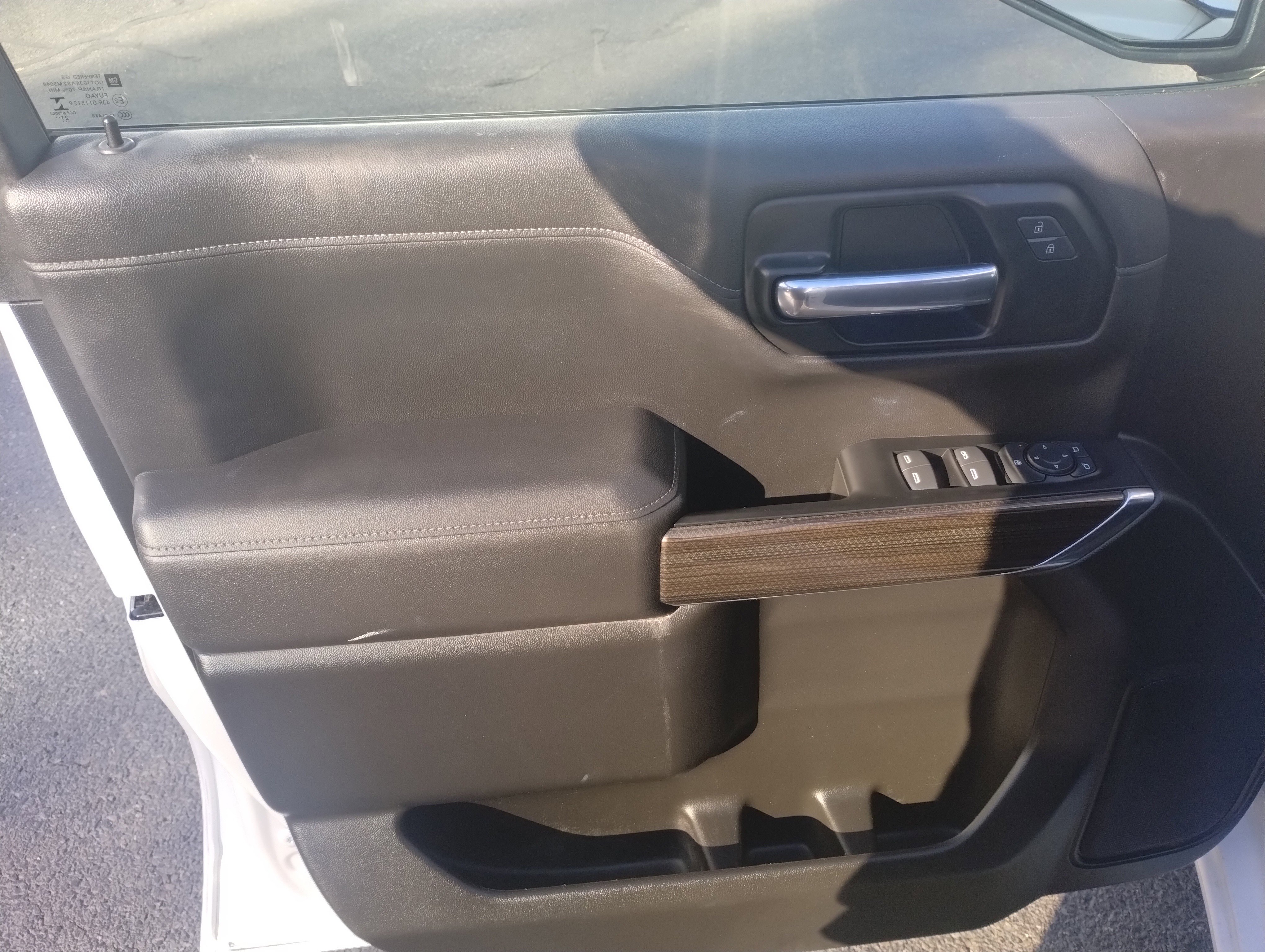 Used 2022 Chevrolet Silverado 1500 LT image 10