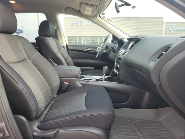 Used 2017 Nissan Pathfinder S FWD image 12