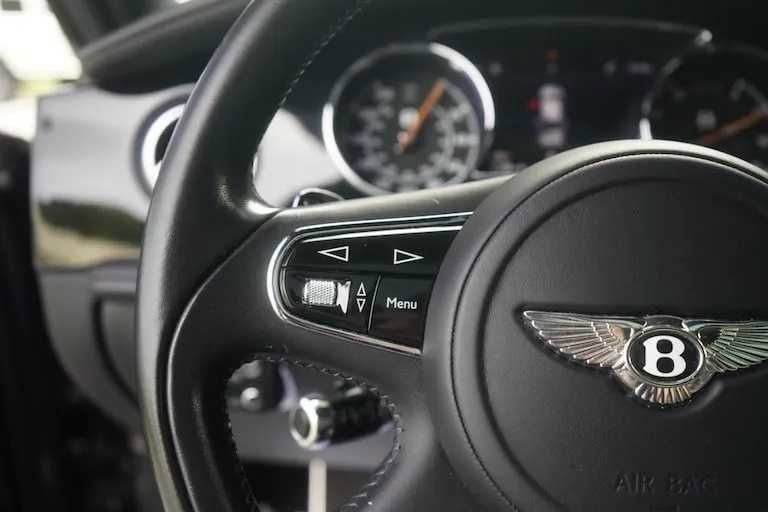 Used 2017 Bentley Mulsanne image 22
