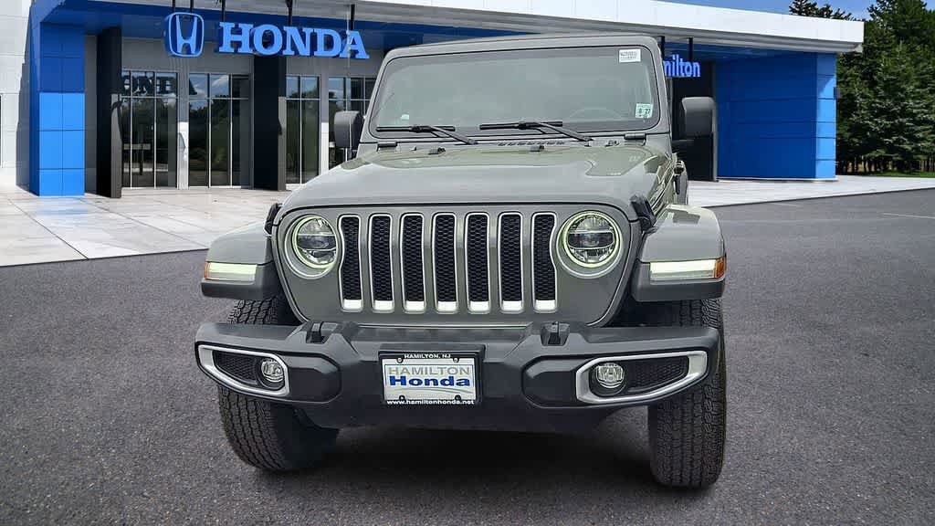 Used 2022 Jeep Wrangler Unlimited Sahara w/ LED Lighting Group AWD/4WD image 3