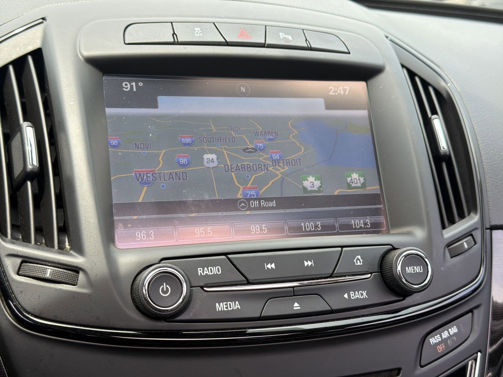 Used 2016 Buick Regal Premium FWD image 32