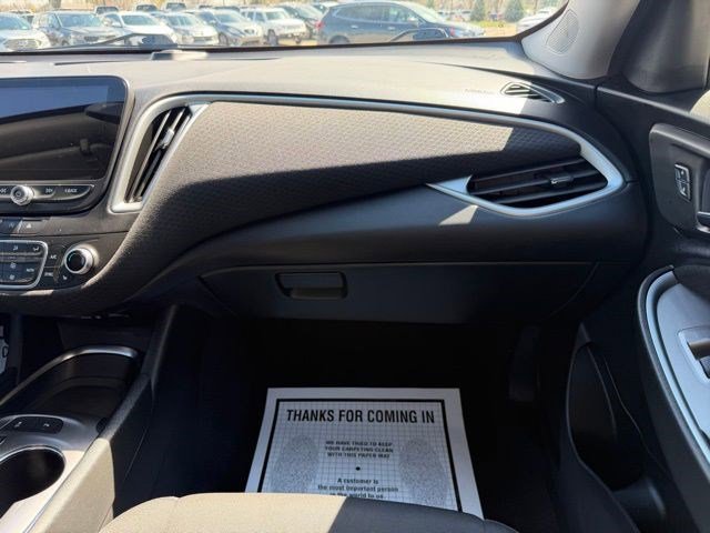 Used 2024 Chevrolet Malibu LT FWD image 21