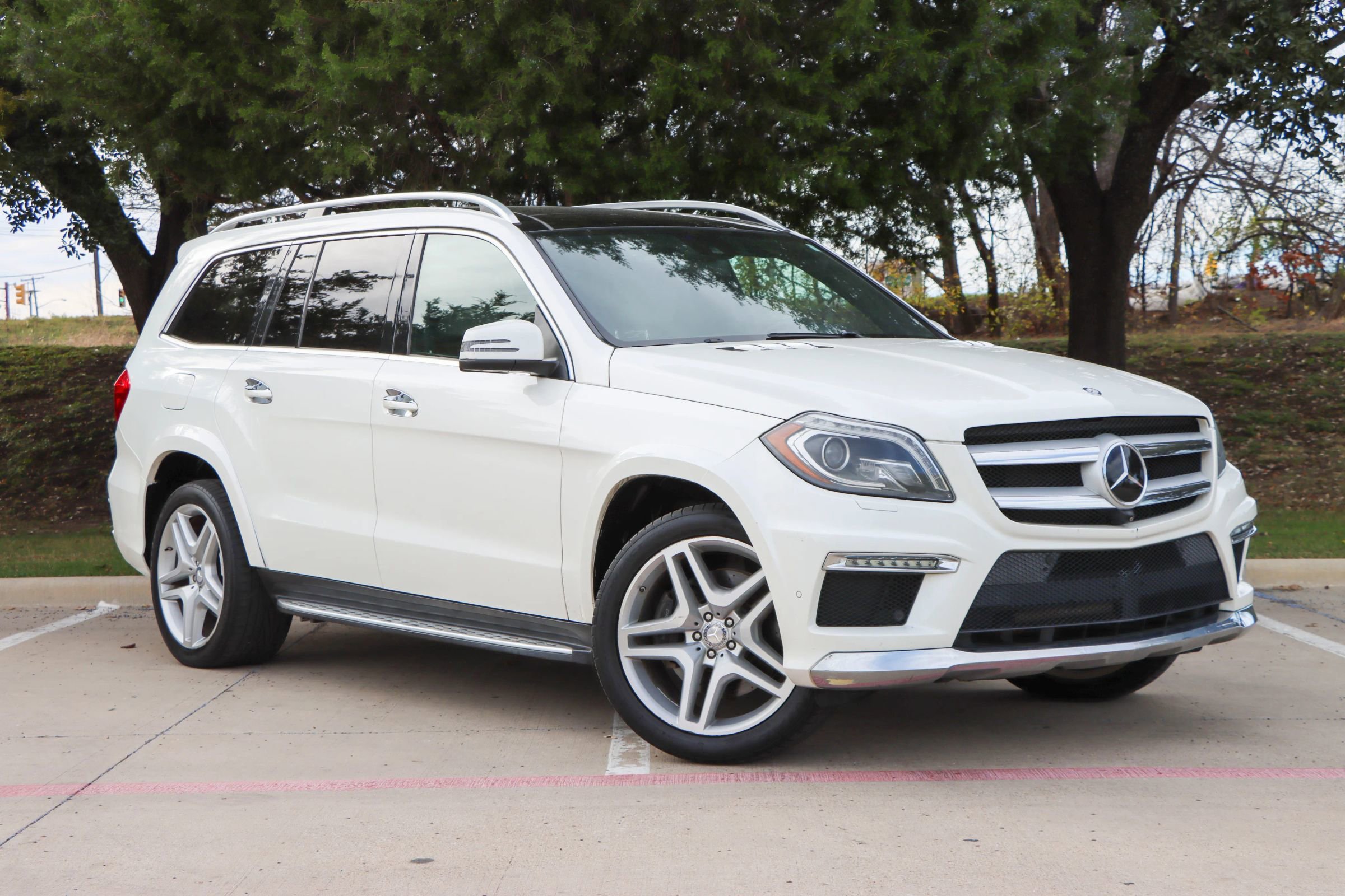 Used 2015 Mercedes-Benz GL 550 4MATIC
