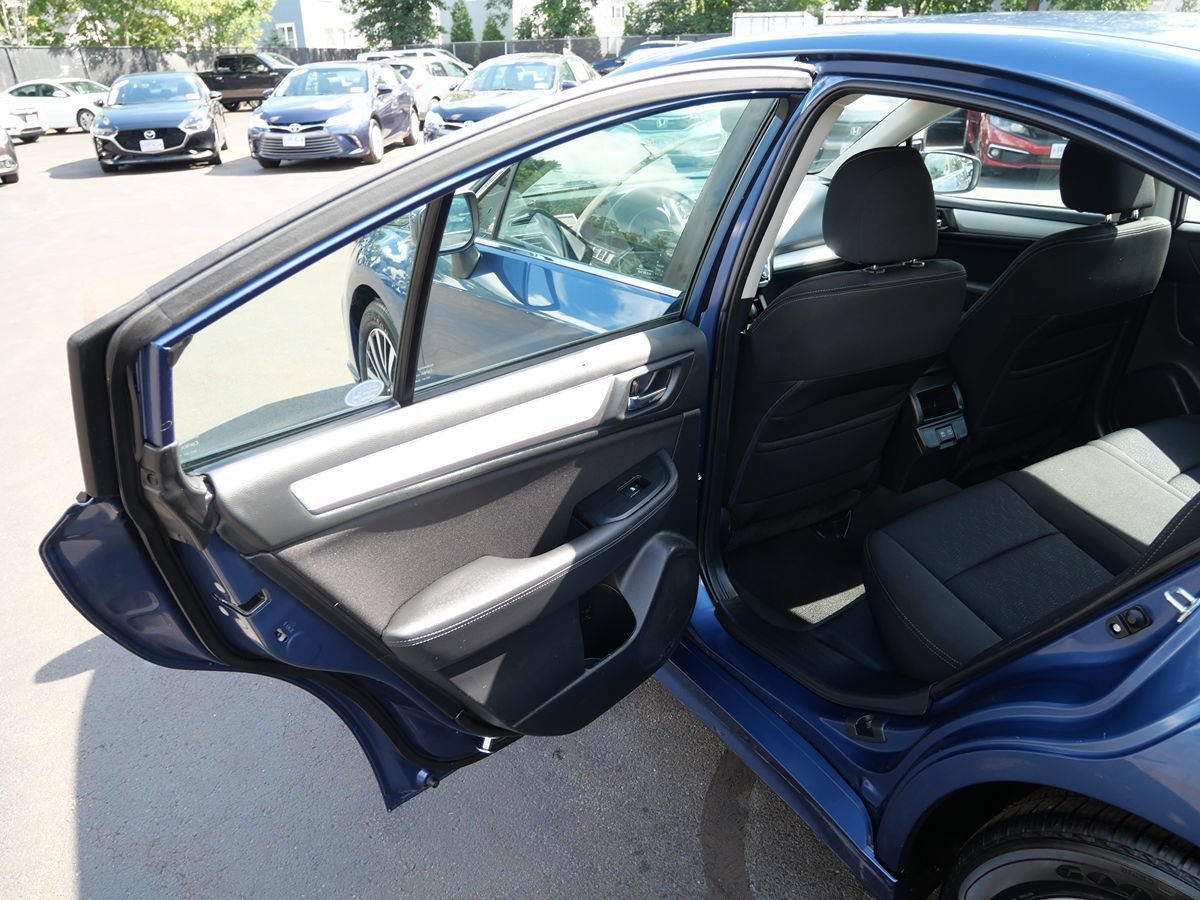 Used 2019 Subaru Legacy 2.5i Premium AWD/4WD image 28