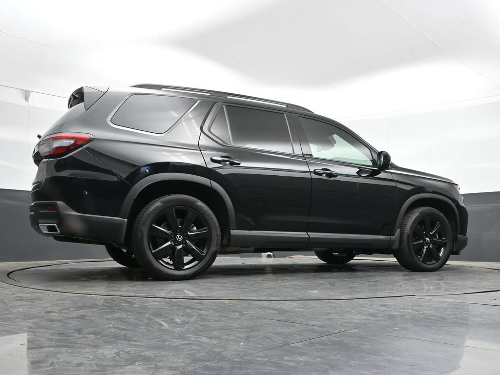 Used 2023 Honda Pilot Elite image 42