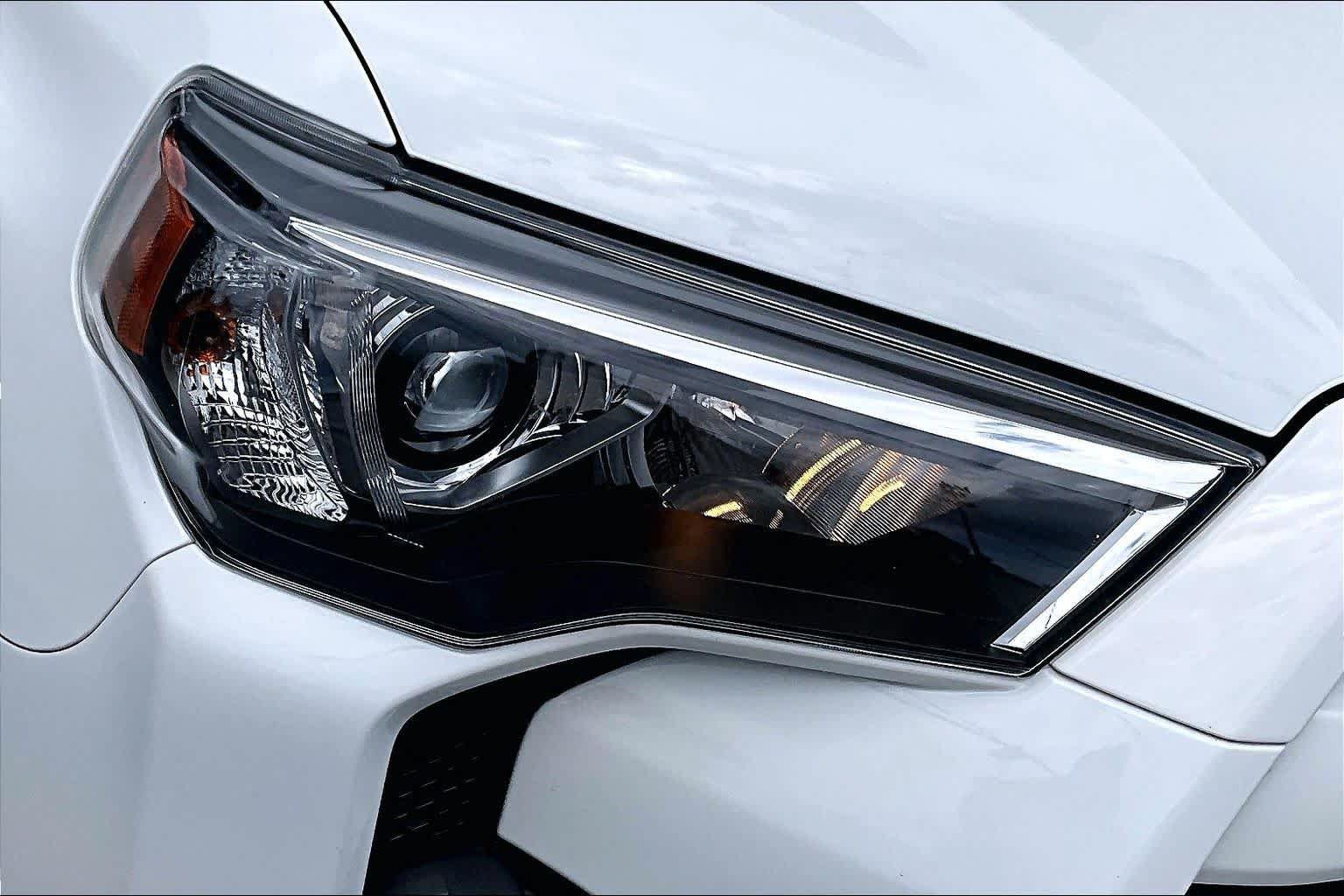 Certified 2024 Toyota 4Runner SR5 RWD image 28
