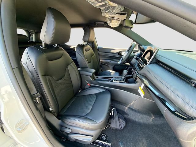 New 2026 Jeep Compass Latitude AWD/4WD image 27