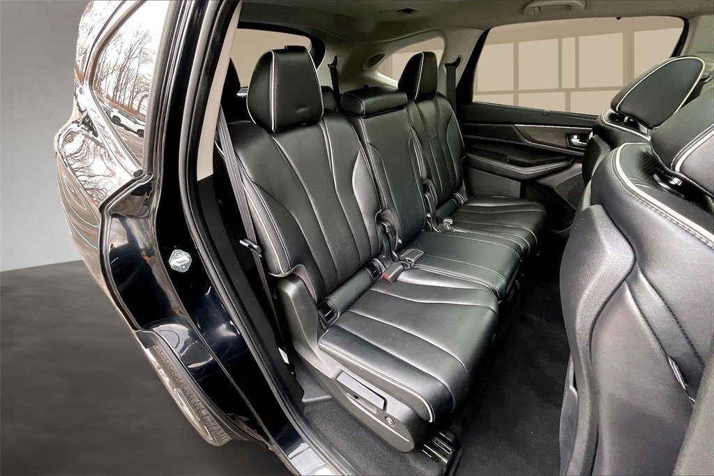 Used 2022 Acura MDX SH-AWD w/ Advance Package image 25