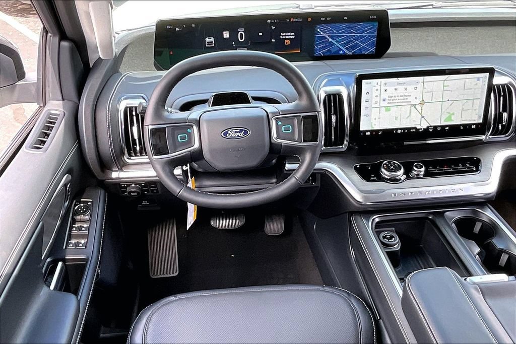 New 2026 Ford Expedition Max Platinum w/ Driver's Package AWD/4WD image 4