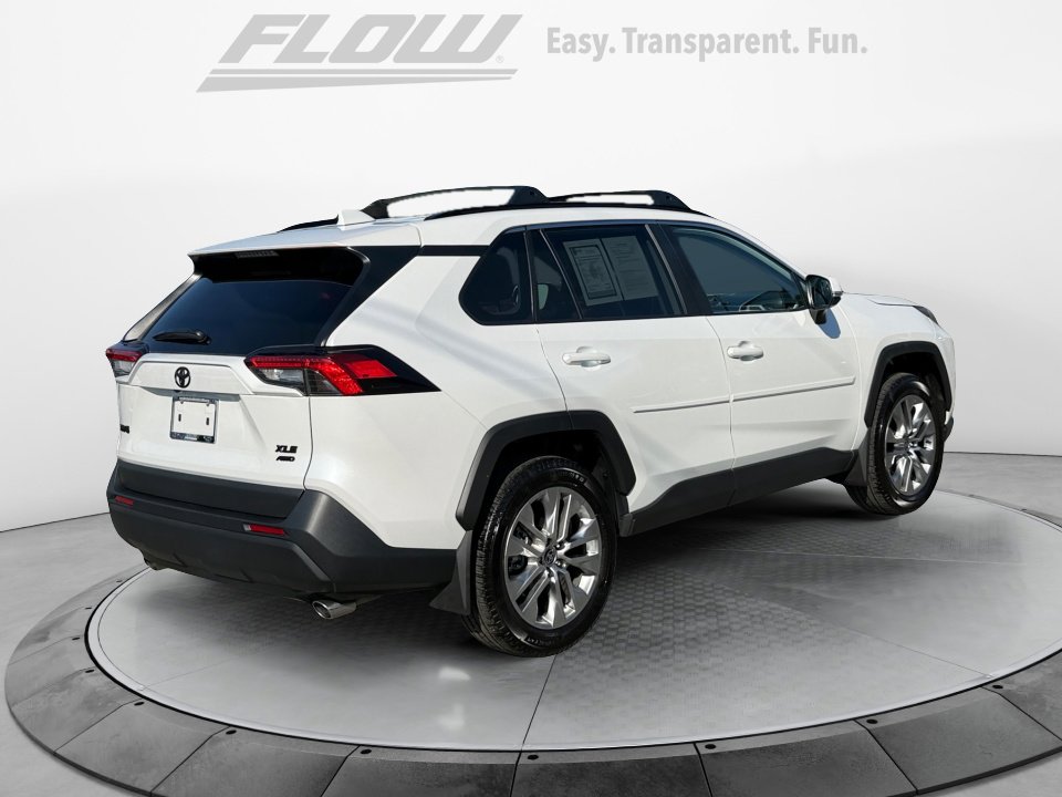 Used 2025 Toyota RAV4 XLE Premium w/ Weather Package AWD/4WD image 9