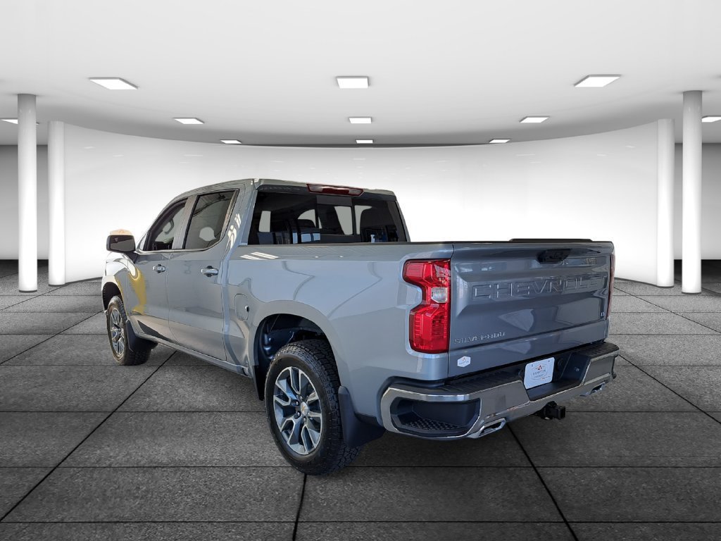 New 2026 Chevrolet Silverado 1500 LT w/ Z71 Off-Road Package AWD/4WD image 6