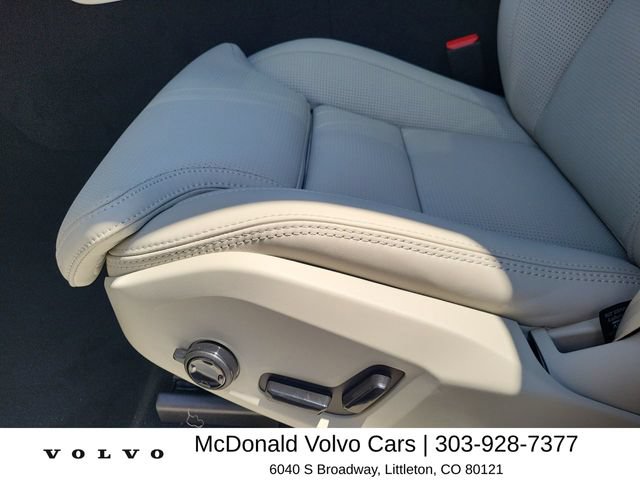 New 2026 Volvo XC60 B5 Ultra w/ Protection Package Premier AWD/4WD image 12