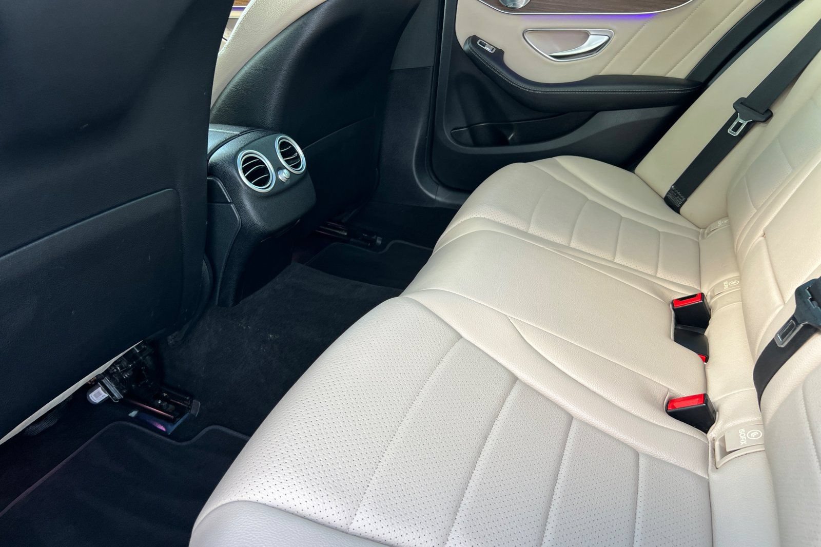 Used 2019 Mercedes-Benz C 300 Sedan image 13