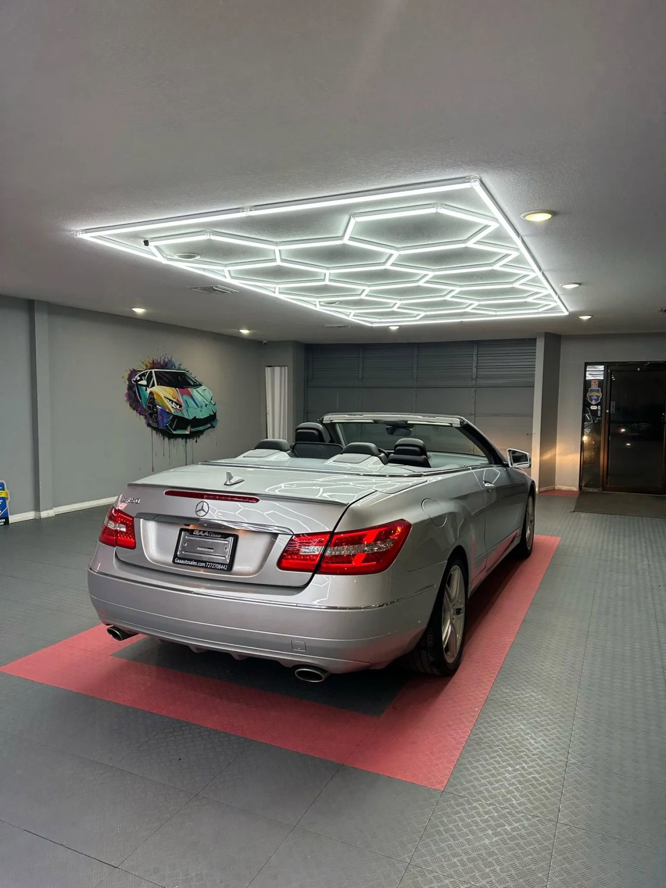 Used 2011 Mercedes-Benz E 350 Cabriolet image 6