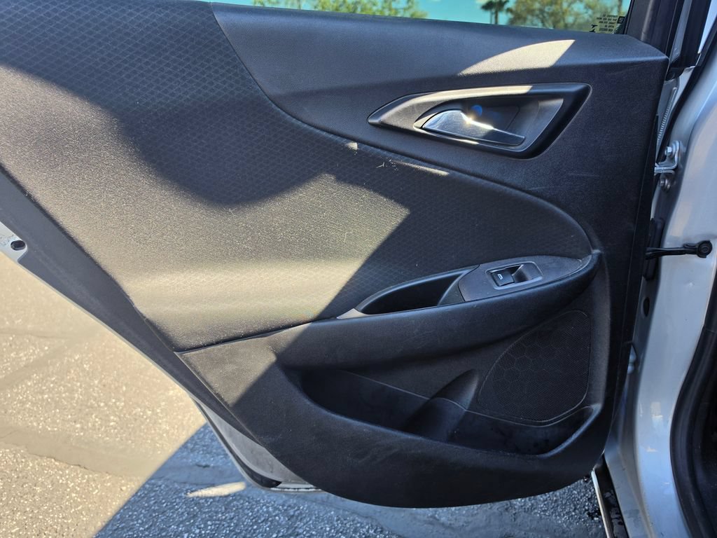 Used 2022 Chevrolet Malibu LT FWD image 11