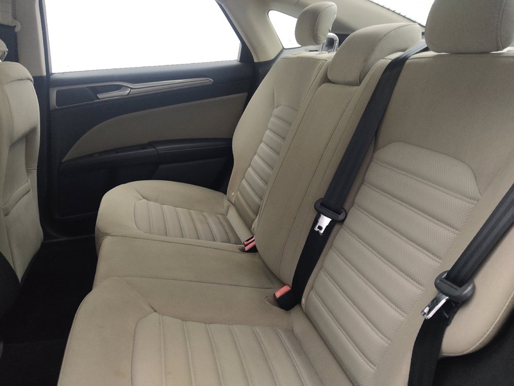 Used 2017 Ford Fusion S FWD image 18