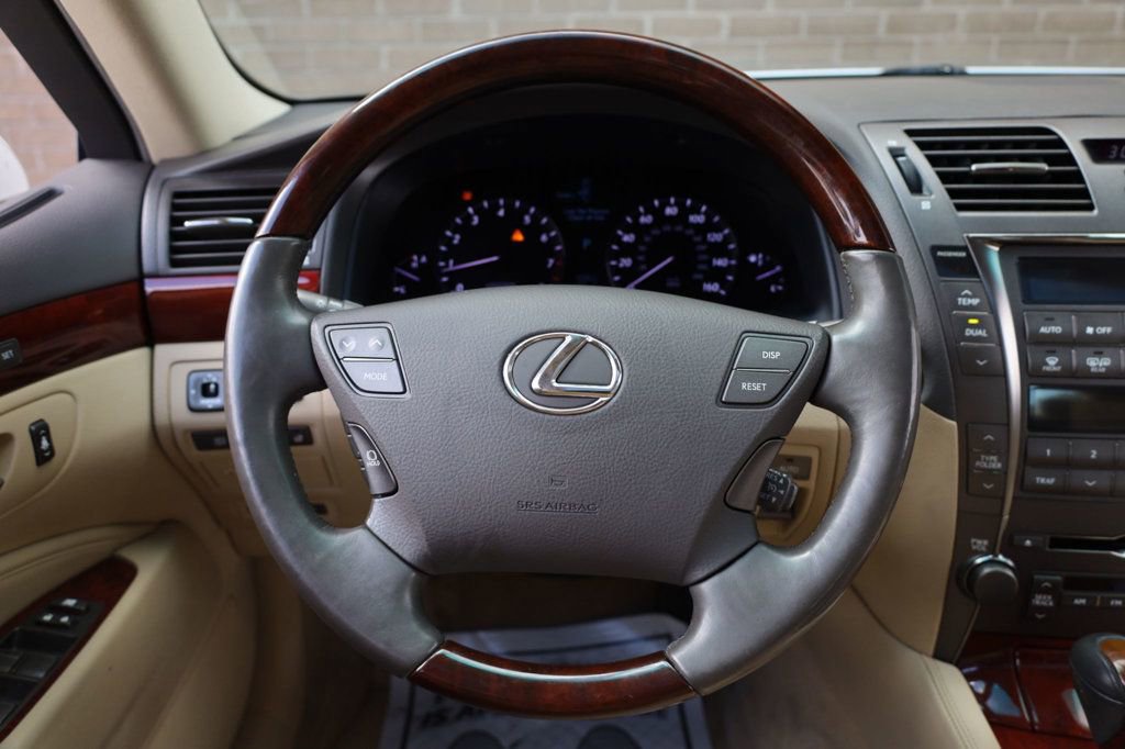 Used 2009 Lexus LS 460 image 32