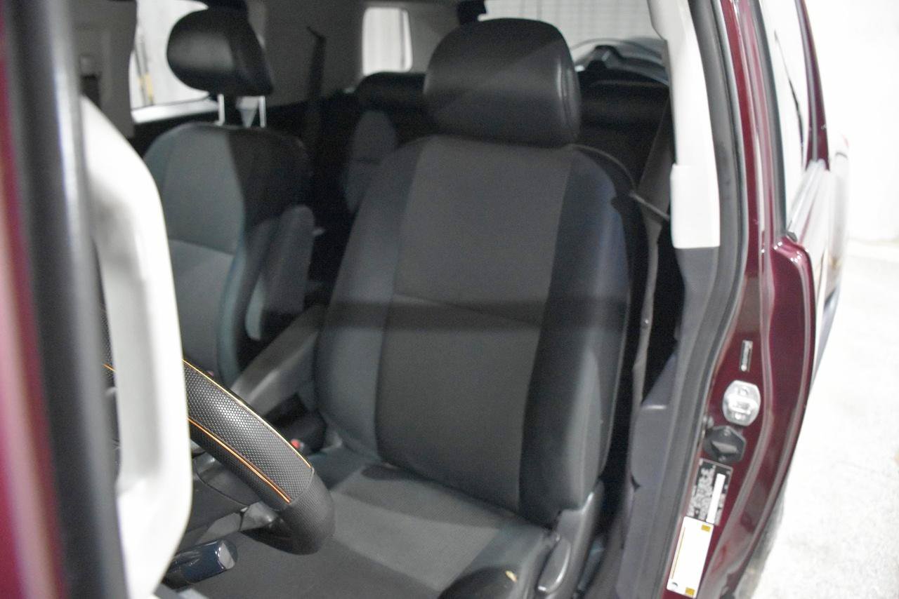 Used 2007 Toyota FJ Cruiser 2WD image 37