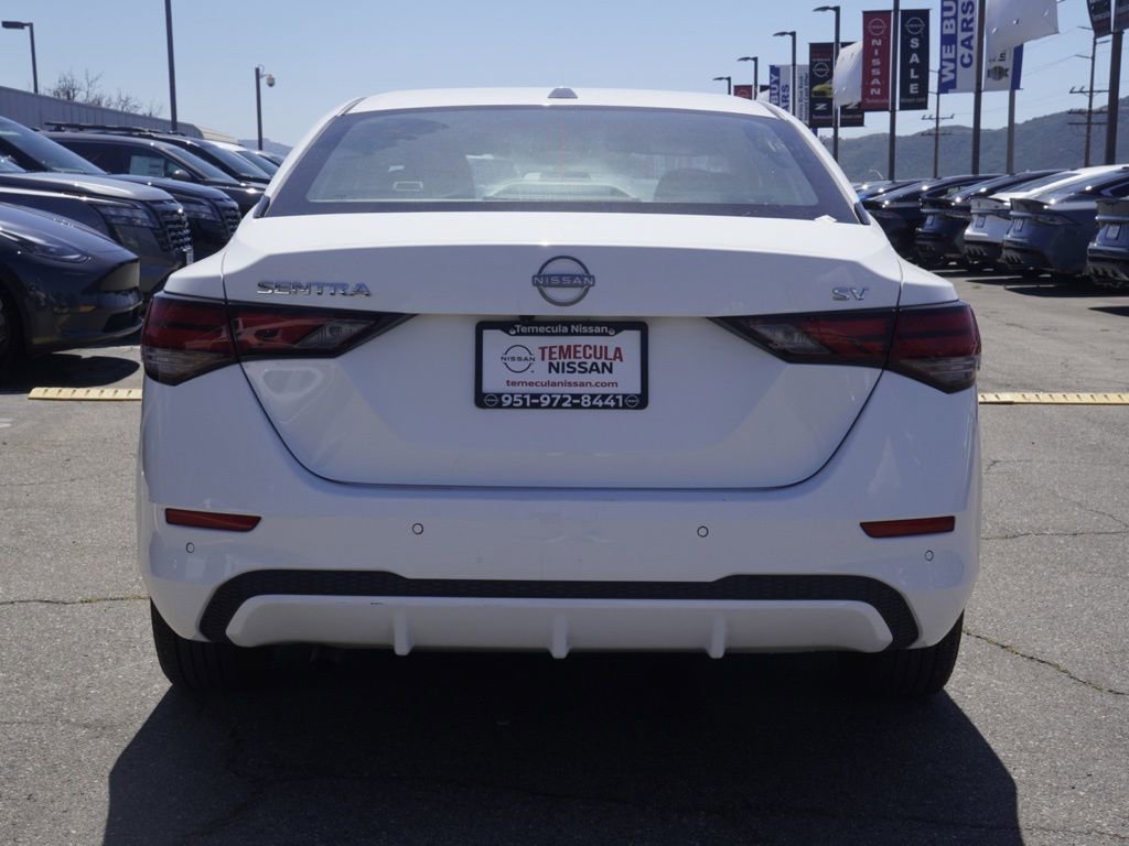 Certified 2024 Nissan Sentra SV image 5