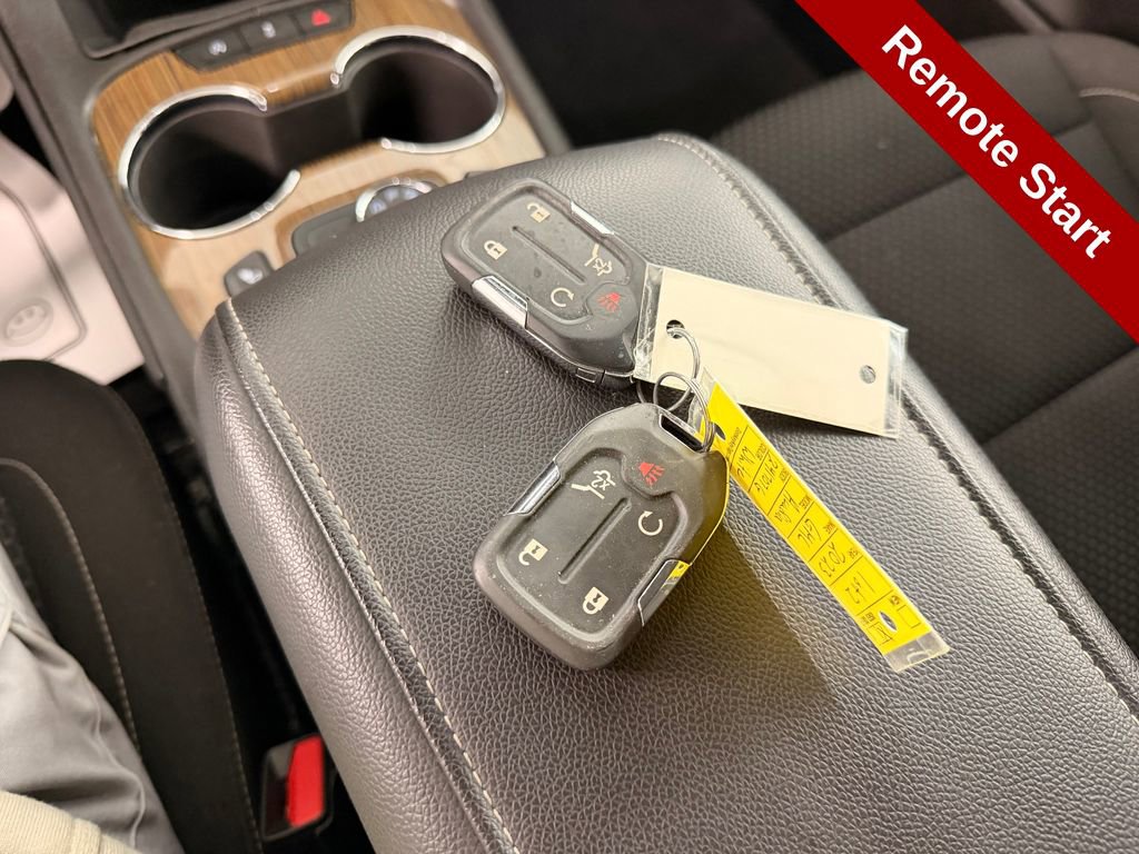 Used 2023 GMC Acadia SLE w/ Driver Convenience Package image 28