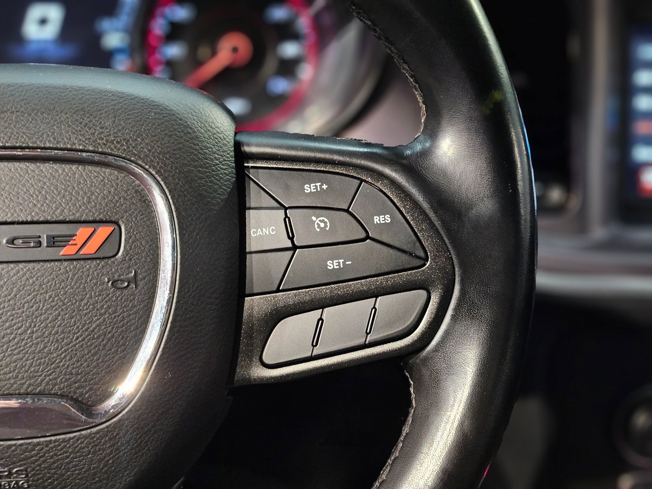 Used 2022 Dodge Charger SXT w/ Blacktop Package image 28