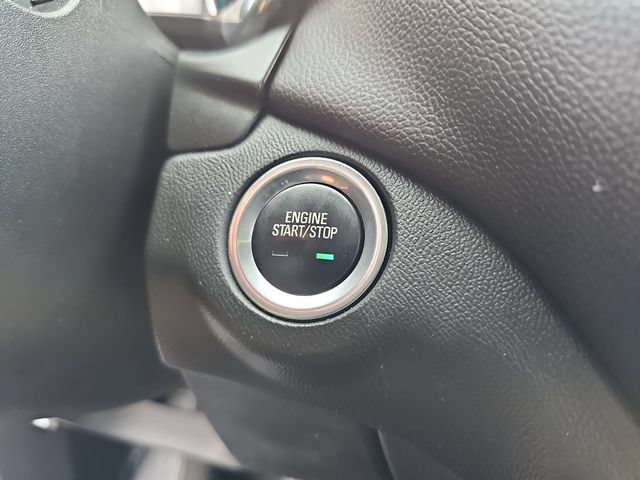 Used 2021 Chevrolet Equinox LT FWD image 28