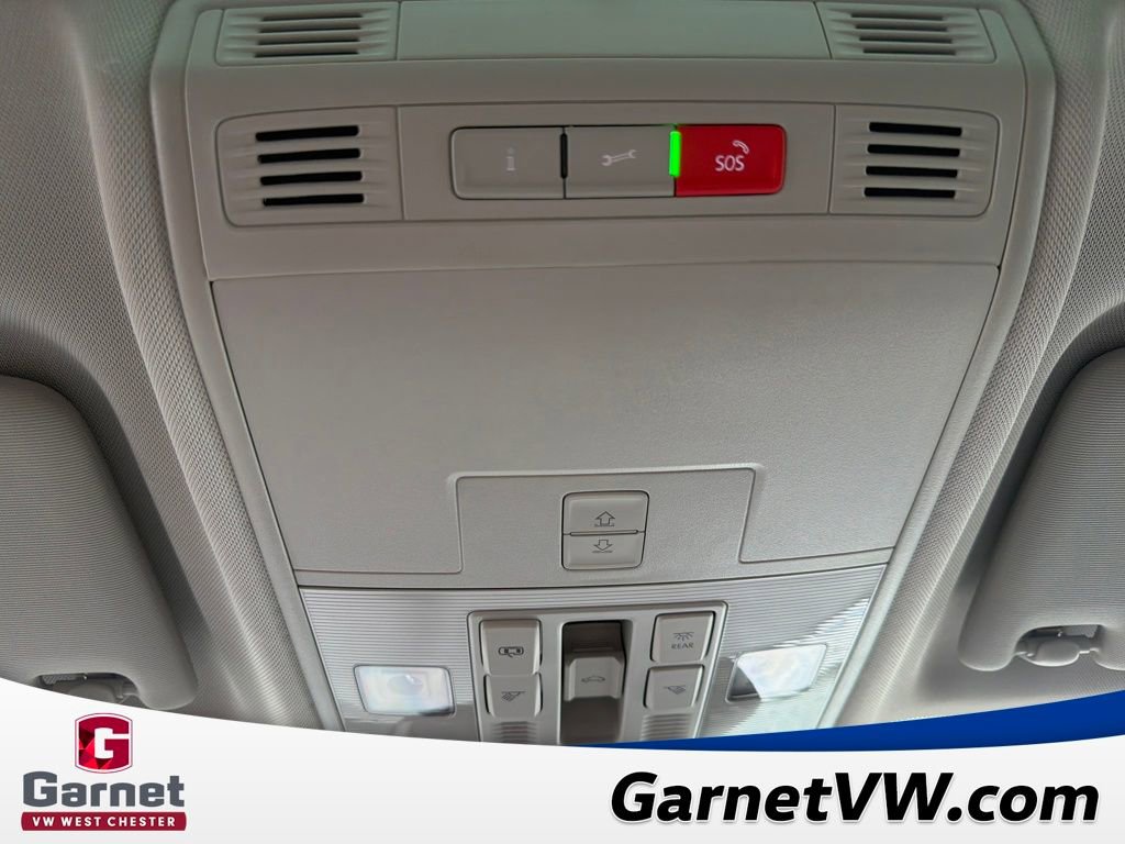 New 2026 Volkswagen Taos SE image 30