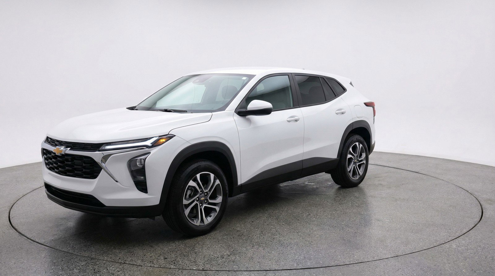 Used 2025 Chevrolet TrailBlazer LT FWD image 3