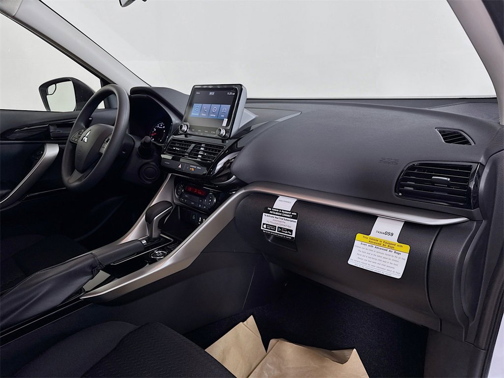 New 2025 Mitsubishi Eclipse Cross LE image 27