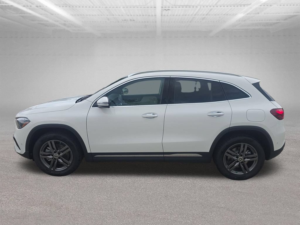 New 2026 Mercedes-Benz GLA 250 4MATIC image 2