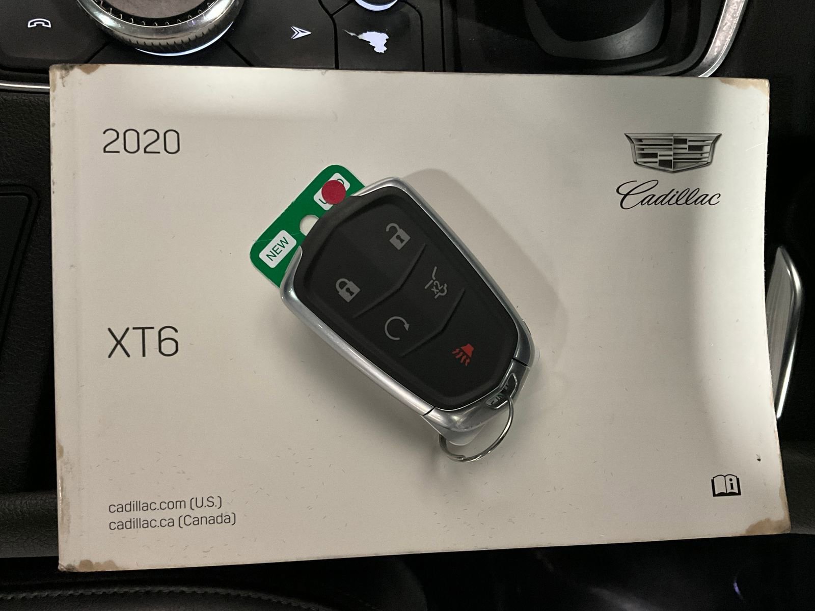 Used 2020 Cadillac XT6 Premium Luxury AWD/4WD image 12