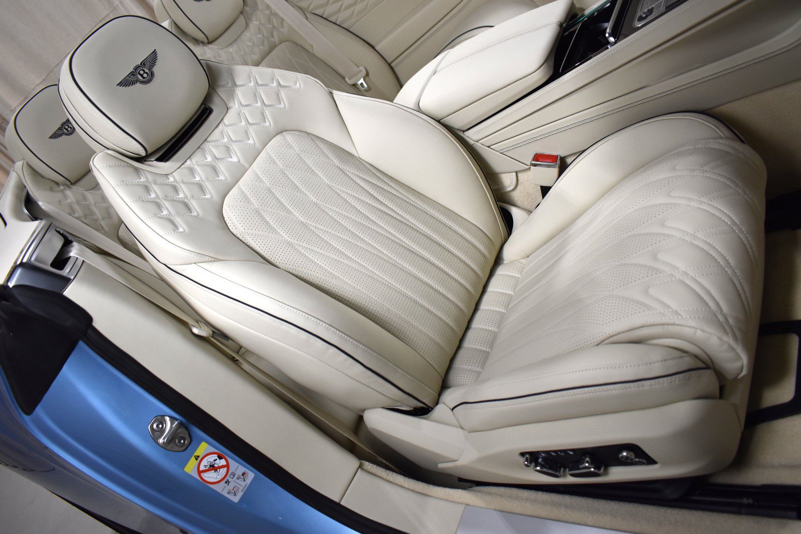 New 2026 Bentley Continental GT AWD/4WD image 32
