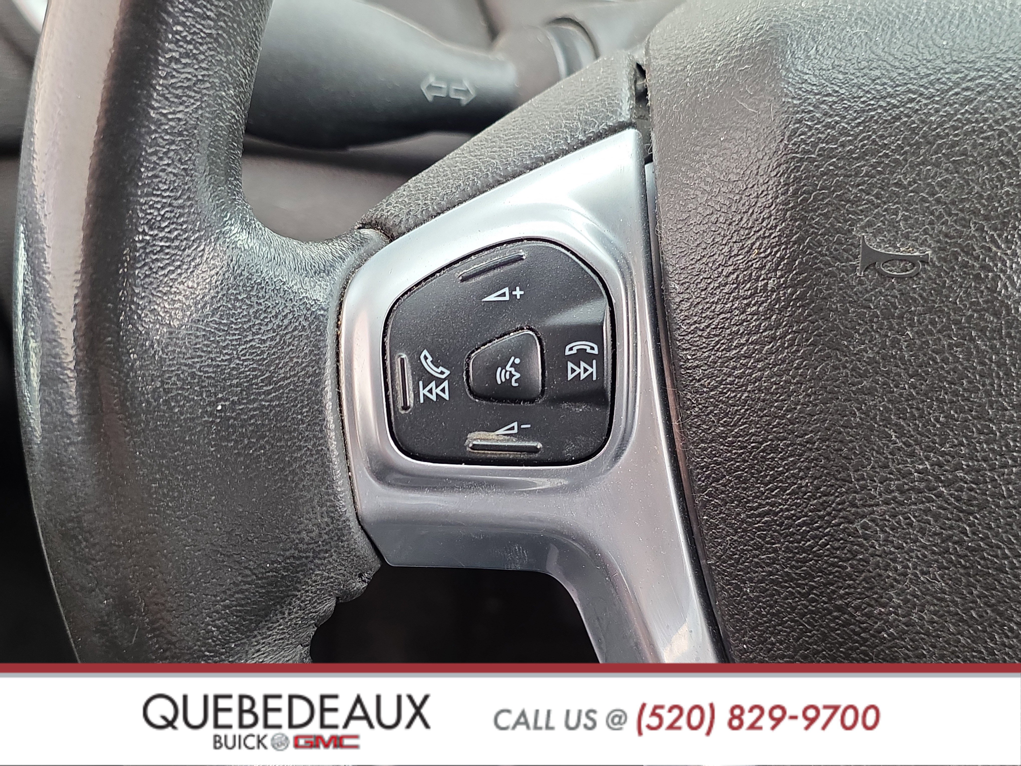 Used 2014 Ford Fiesta Titanium FWD image 14