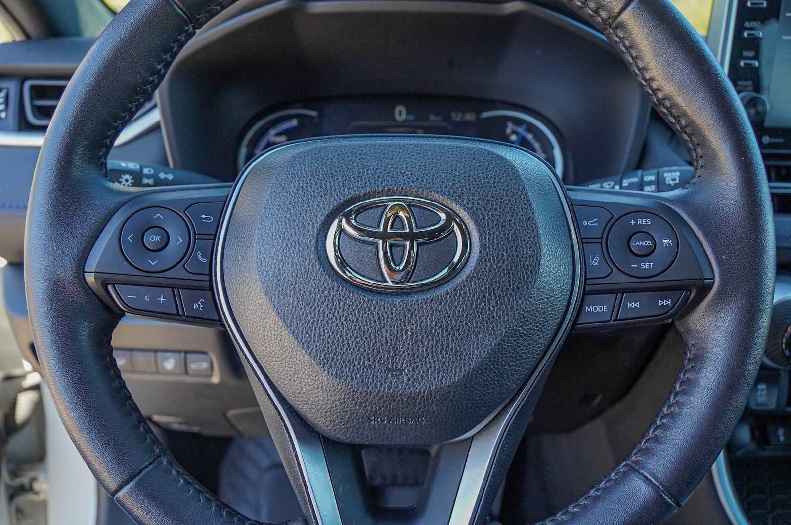 Used 2022 Toyota RAV4 XSE image 12